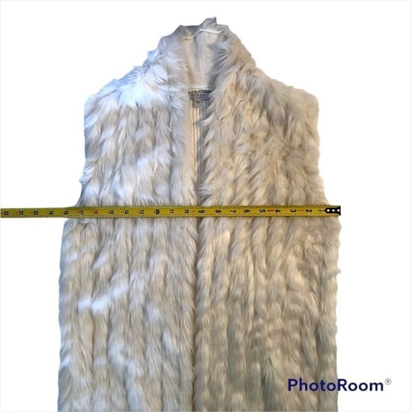 GUESS Women’s Ivory Faux Fur Vest - Picture 4 of 8